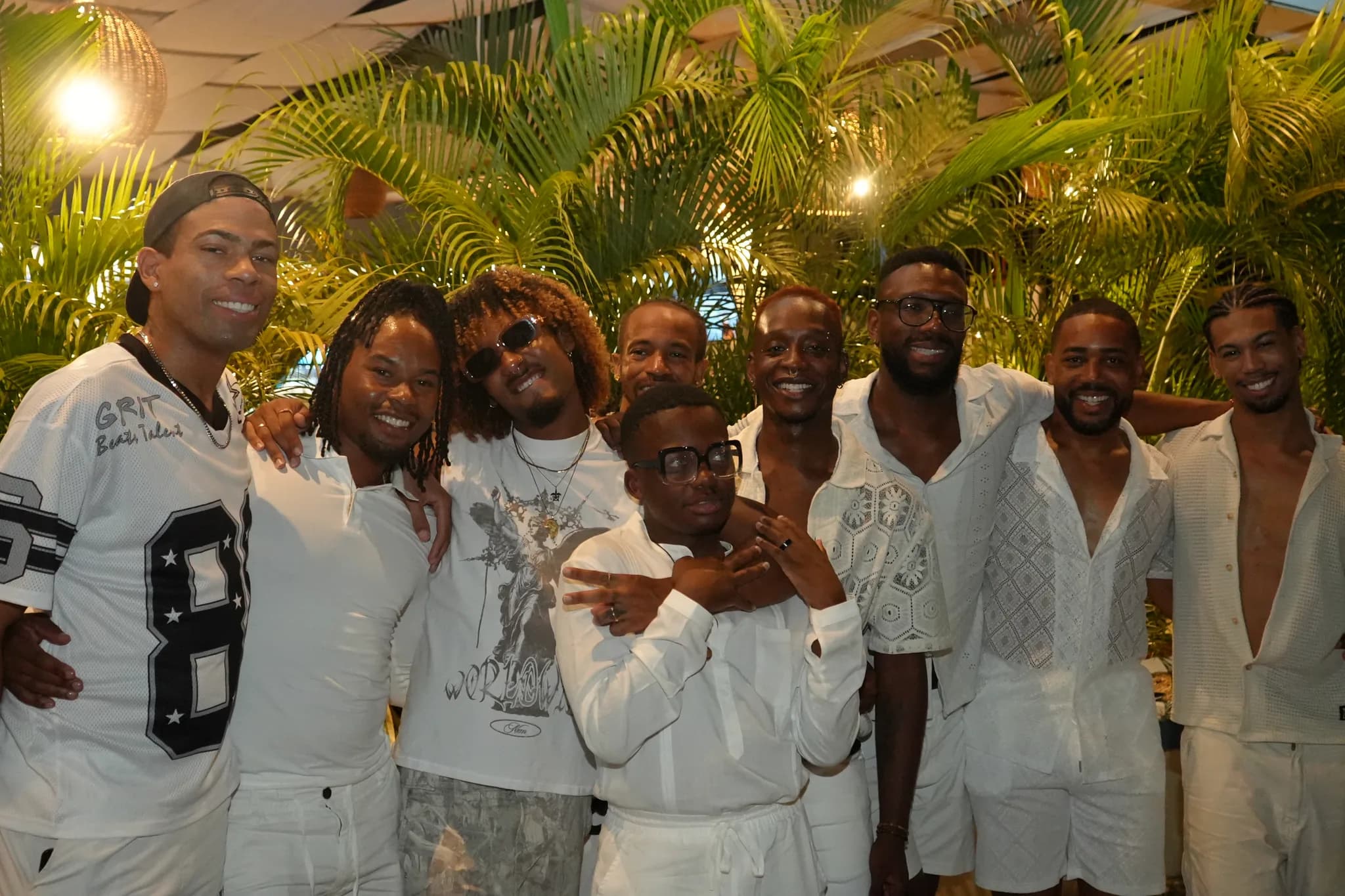 Laughs at the white party
